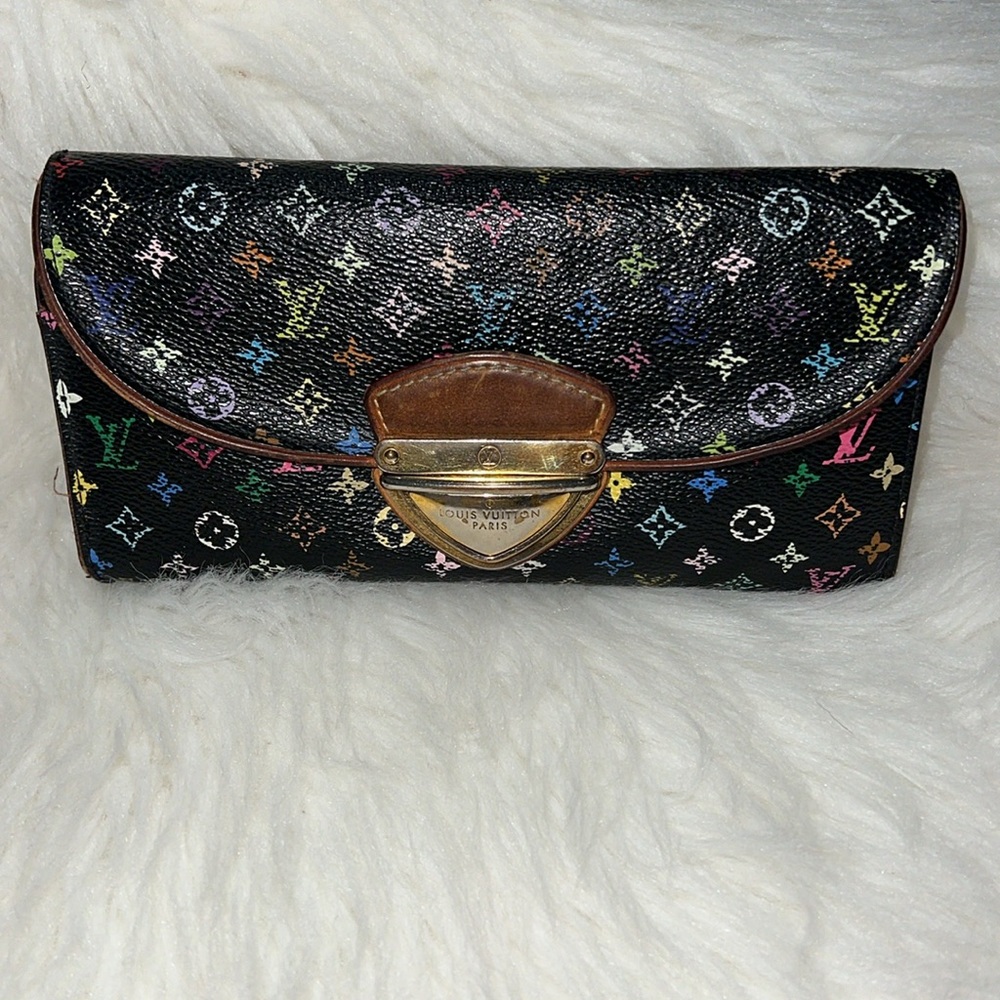 Louis Vuitton wallet, used, but still has a lot of life. 100% authentic. MI0068 - Picture 3 of 16